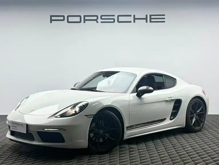 2022 Porsche 718 Cayman T 2.0T