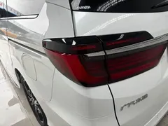 2022 Honda Odyssey 2.0L e:HEV, белый — фото 9