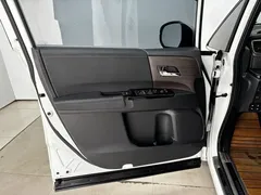 2022 Honda Odyssey 2.0L e:HEV, белый — фото 10