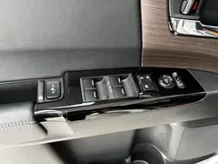 2022 Honda Odyssey 2.0L e:HEV, белый — фото 11