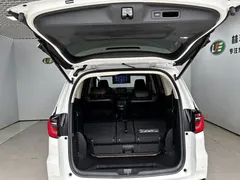 2022 Honda Odyssey 2.0L e:HEV, белый — фото 28