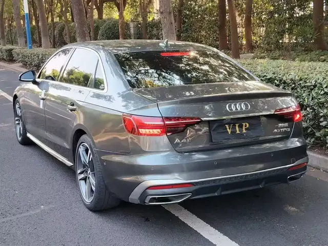 2020 Audi A4L 40 TFSI Luxury Dynamic