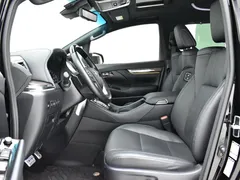 2021 Toyota Vellfire 2.5L Hybrid HV Ultimate, чёрный — фото 17