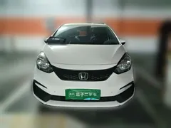 2021 Honda Fit 1.5L CVT, белый — фото 3