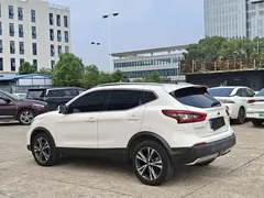 2022 Nissan Qashqai 2.0L CVT XV Prem Luxury, белый — фото 4