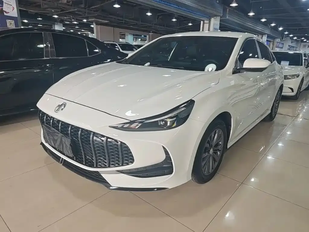 2025 MG MG5 180DVVT Luxury