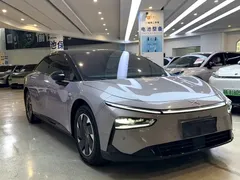 2024 Xpeng P7+ Ultra Long Range Max — фото 3