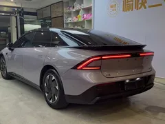 2024 Xpeng P7+ Ultra Long Range Max — фото 6