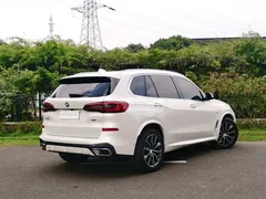 2022 BMW X5 30Li Premium M Sport Package, белый — фото 4