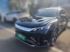 2025 BYD Song Pro 2nd Gen Smart Driving DM-i PHEV 75km Leading, чёрный — фото 1