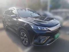 2025 BYD Song Pro 2nd Gen Smart Driving DM-i PHEV 75km Leading, чёрный — фото 3