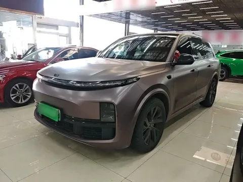2023 Li Auto L8 Air