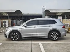 2023 Volkswagen Tiguan L 330TSI AT 2WD — фото 4
