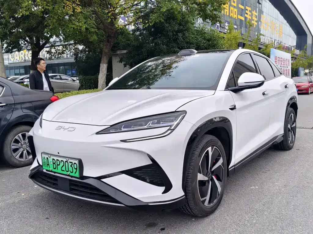 2025 BYD Sea Lion 07 EV 610 Smart Driving