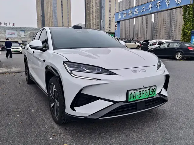 2025 BYD Sea Lion 07 EV 610 Smart Driving