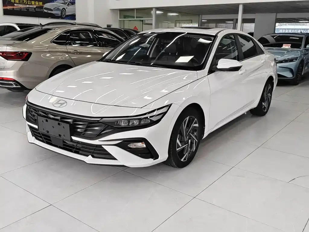 2023 Hyundai Elantra 1.5L CVT GLX Elite