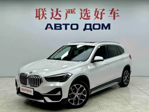 2022 BMW X1