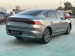 2024 BYD Qin PLUS Honor DM-i PHEV 55km Leading — фото 9