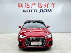 2023 Audi A3L Limousine 35 TFSI Luxury Sport — фото 2