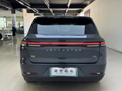 2024 Leapmotor C10 530 Smart — фото 11