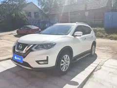 2022 Nissan X-Trail 2.0L 2WD Premium, белый — фото 1