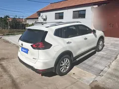 2022 Nissan X-Trail 2.0L 2WD Premium, белый — фото 3