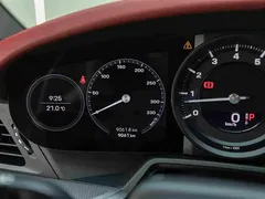 2022 Porsche 911 Carrera 3.0T, белый — фото 16