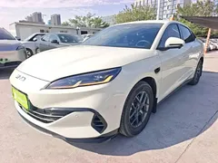 2025 BYD Seal 06 DM-i PHEV Smart Driving 80km Luxury, белый — фото 1
