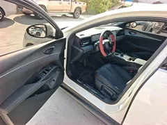 2025 BYD Seal 06 DM-i PHEV Smart Driving 80km Luxury, белый — фото 16