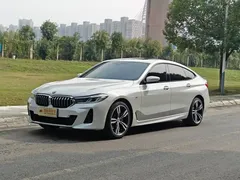 2021 BMW 6 Series GT 630i M Sport Package, белый — фото 1