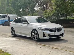 2021 BMW 6 Series GT 630i M Sport Package, белый — фото 4