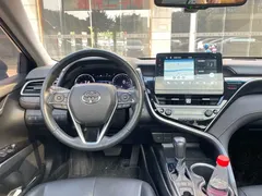 2023 Toyota Camry 2.5G Luxury — фото 16