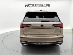 2022 Volkswagen Viloran 380TSI Premium — фото 4