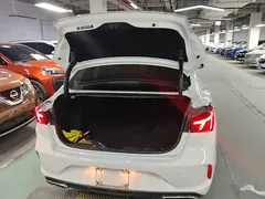 2022 Changan Eado PLUS 1.4T GDI DCT Premium, белый — фото 19