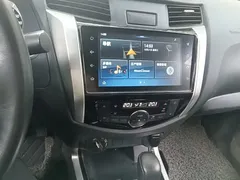 2023 Nissan Navara 2.5L AT 4WD Premium, белый — фото 13