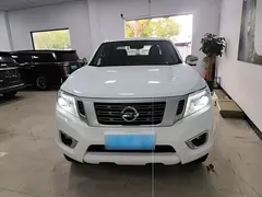 2023 Nissan Navara 2.5L AT 4WD Premium, белый — фото 3