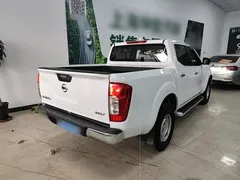 2023 Nissan Navara 2.5L AT 4WD Premium, белый — фото 7