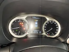 2023 Nissan Navara 2.5L AT 4WD Premium, белый — фото 12
