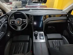 2024 Hongqi HS7 2.0T PHEV 4WD 6 — фото 10