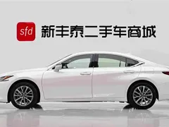 2022 Lexus ES 300h Excellence, белый — фото 4