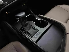 2022 Lexus ES 300h Excellence, белый — фото 13