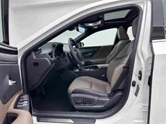 2022 Lexus ES 300h Excellence, белый — фото 18