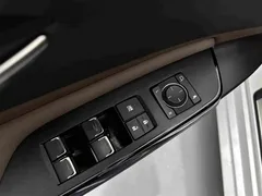 2022 Lexus ES 300h Excellence, белый — фото 25
