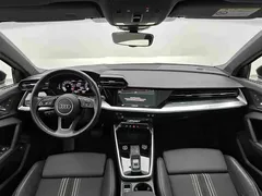 2023 Audi A3 Sportback 35 TFSI Fashion Sport, зелёный — фото 17