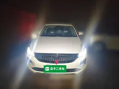 2022 Geely Emgrand 4th Gen 1.5L CVT Premium, белый — фото 2