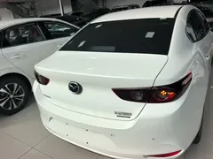 2020 Mazda 3 2.0L AT, белый — фото 6
