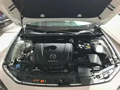 2020 Mazda 3 2.0L AT, белый — фото 20