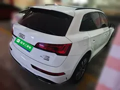 2023 Audi Q5L 40T Luxury Dynamic, белый — фото 4