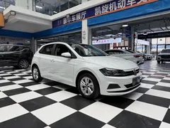 2023 Volkswagen Polo Plus 1.5L AT Panoramic, белый — фото 3