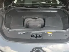 2022 Zeekr 001 Long Range Dual Motor WE EV, чёрный — фото 20